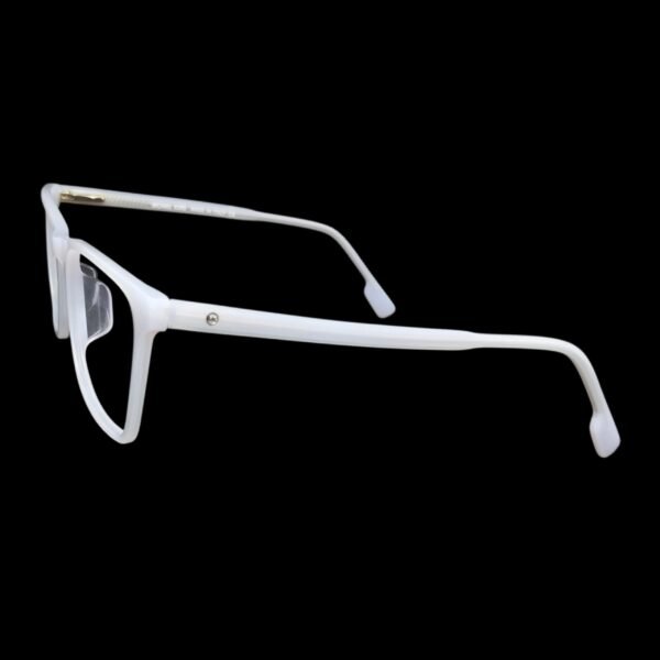 MK 1092 White